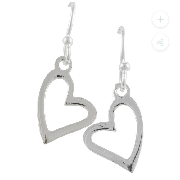 𝅺🟣WOMEN’S Small Heart Earrings! (NWOT) - Picture 1 of 2